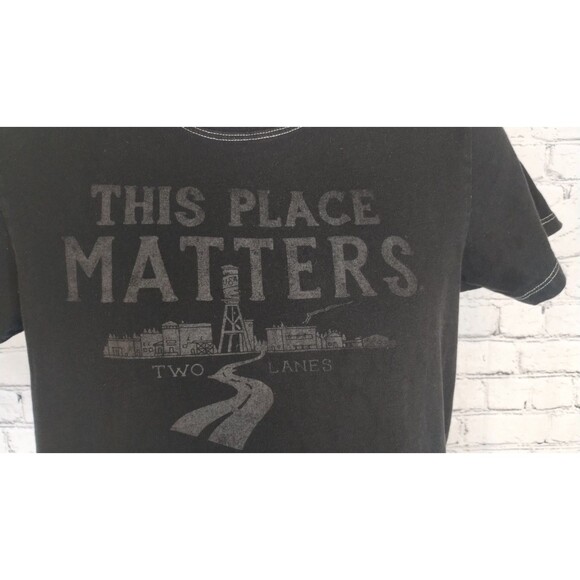 2 Lanes THIS PLACE MATTERS T-Shirt Mike Wolfe American Pickers Black SMALL - Picture 3 of 9